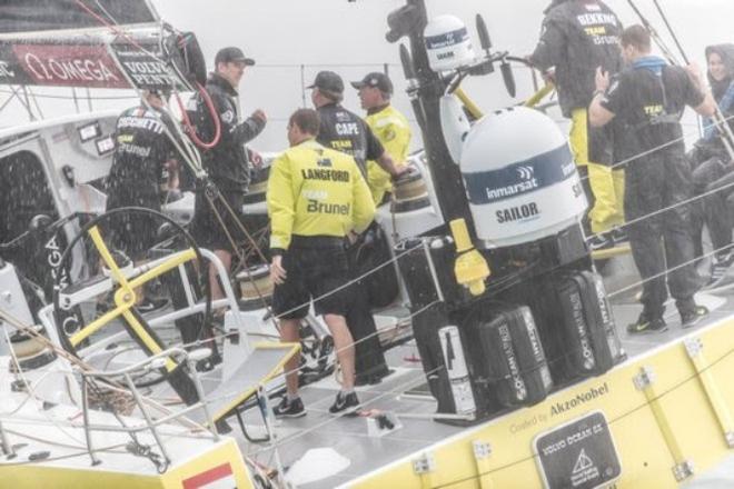 Team Brunel sets course to Cape Town – Volvo Ocean Race ©  Jasper van Staveren